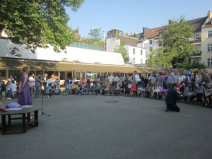 Die Begrüßungsrede von Frau Küpper